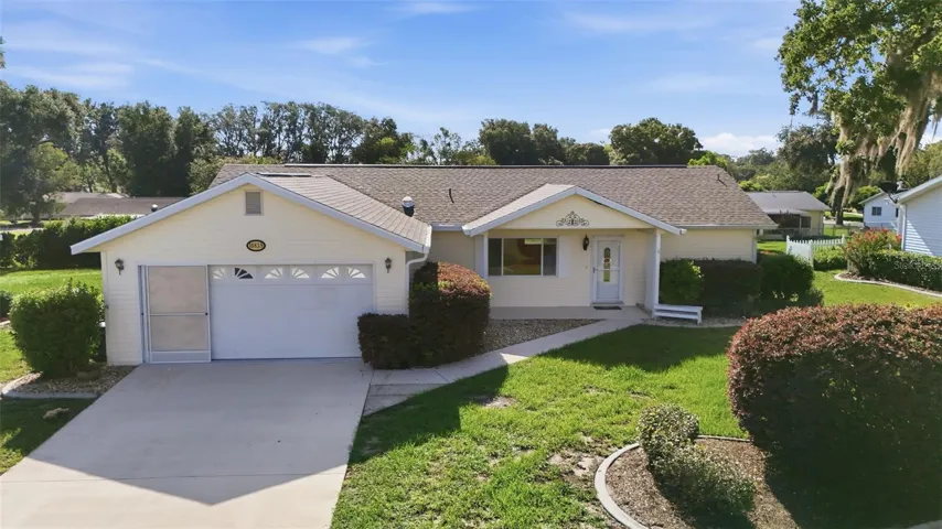 Beautifully Updated & Move-In Ready Home in Palm Cay