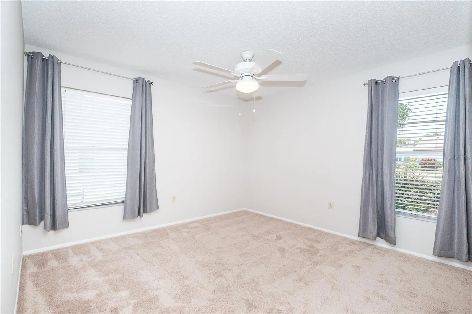 Guest bedroom