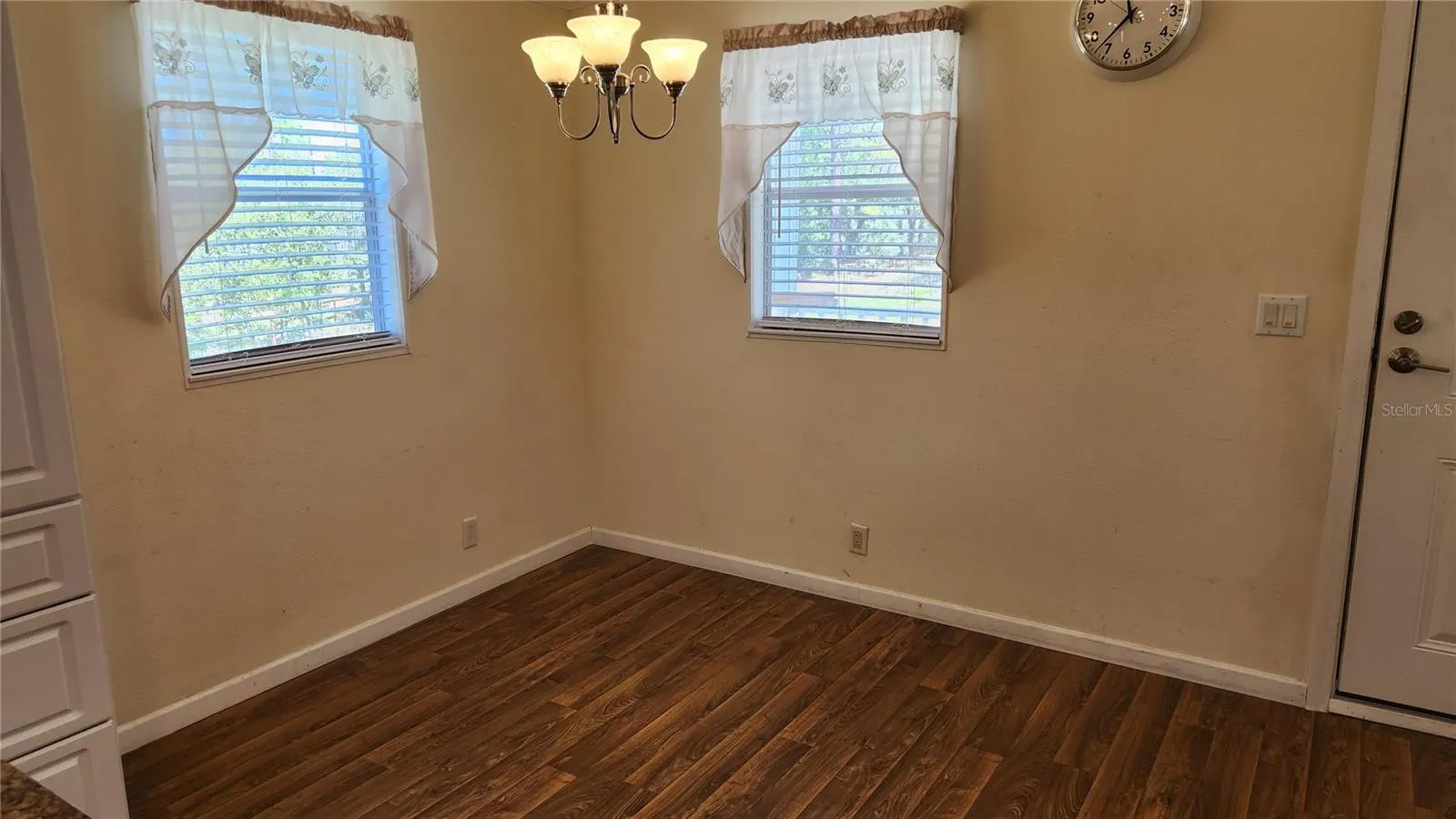 Dinette Area