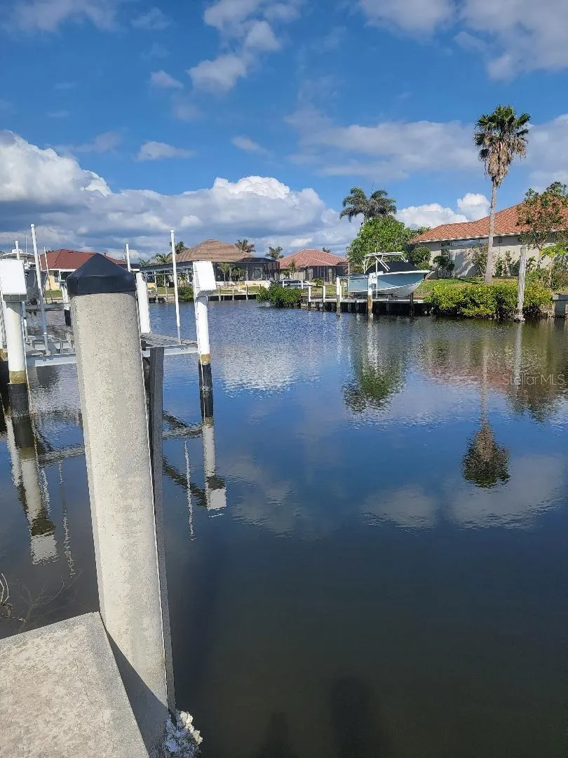canal views