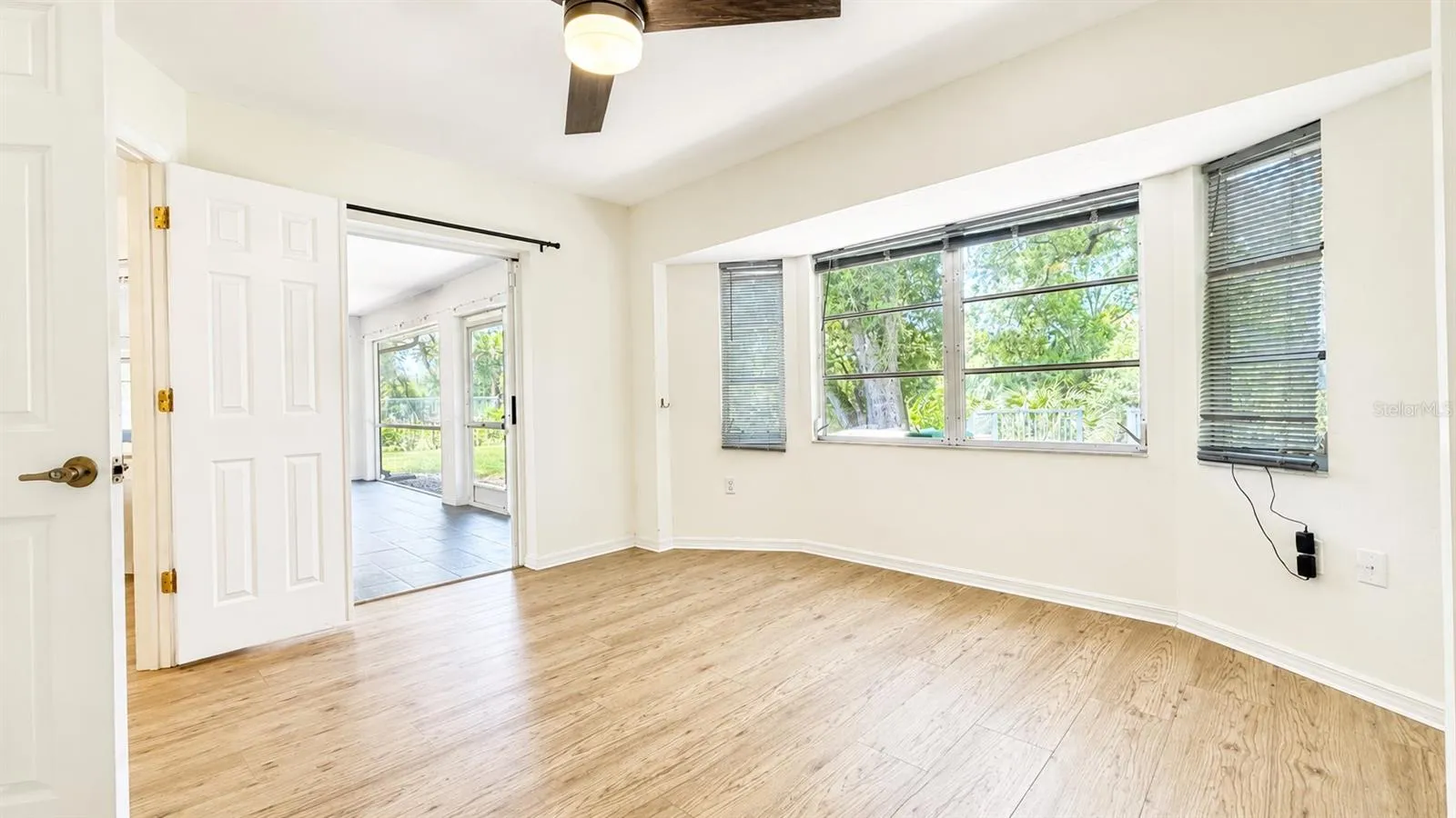 Guest bedroom with closet or den/office