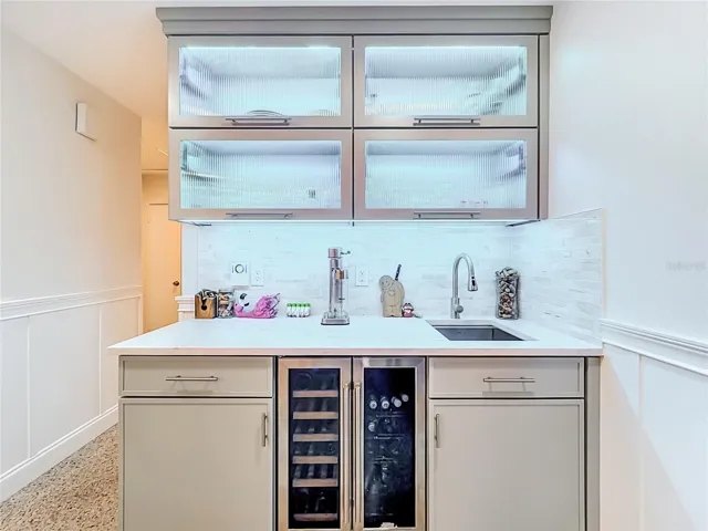 Wet bar