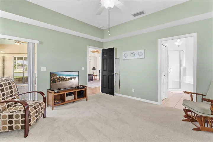 Primary Bedroom, sliders ro Florida Room