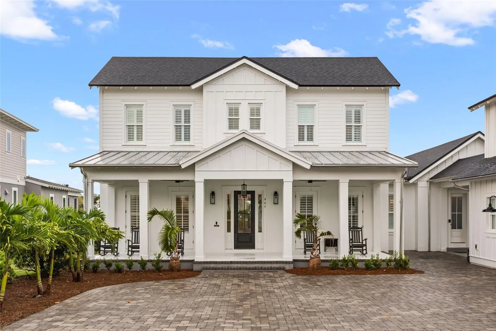 Old Florida charm defines Oakland Park community.