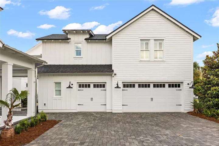 Multi generational living  in the charming 907 sq ft carriage house above the garage. Oakland Park is a certified golf cart community, and this garage delivers with its dedicated golf cart space.