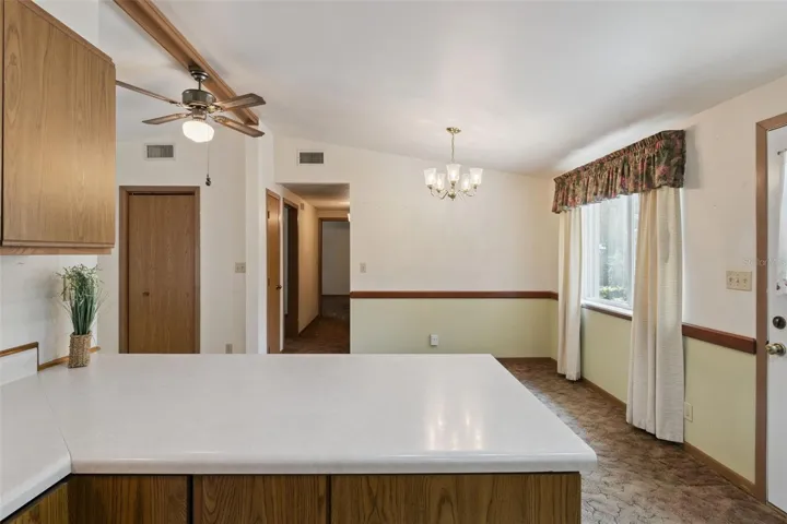 Kitchen/Dining