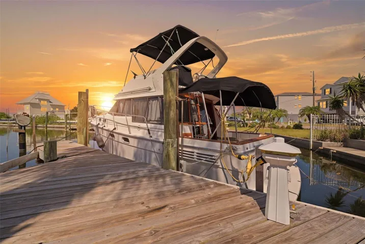 Dock