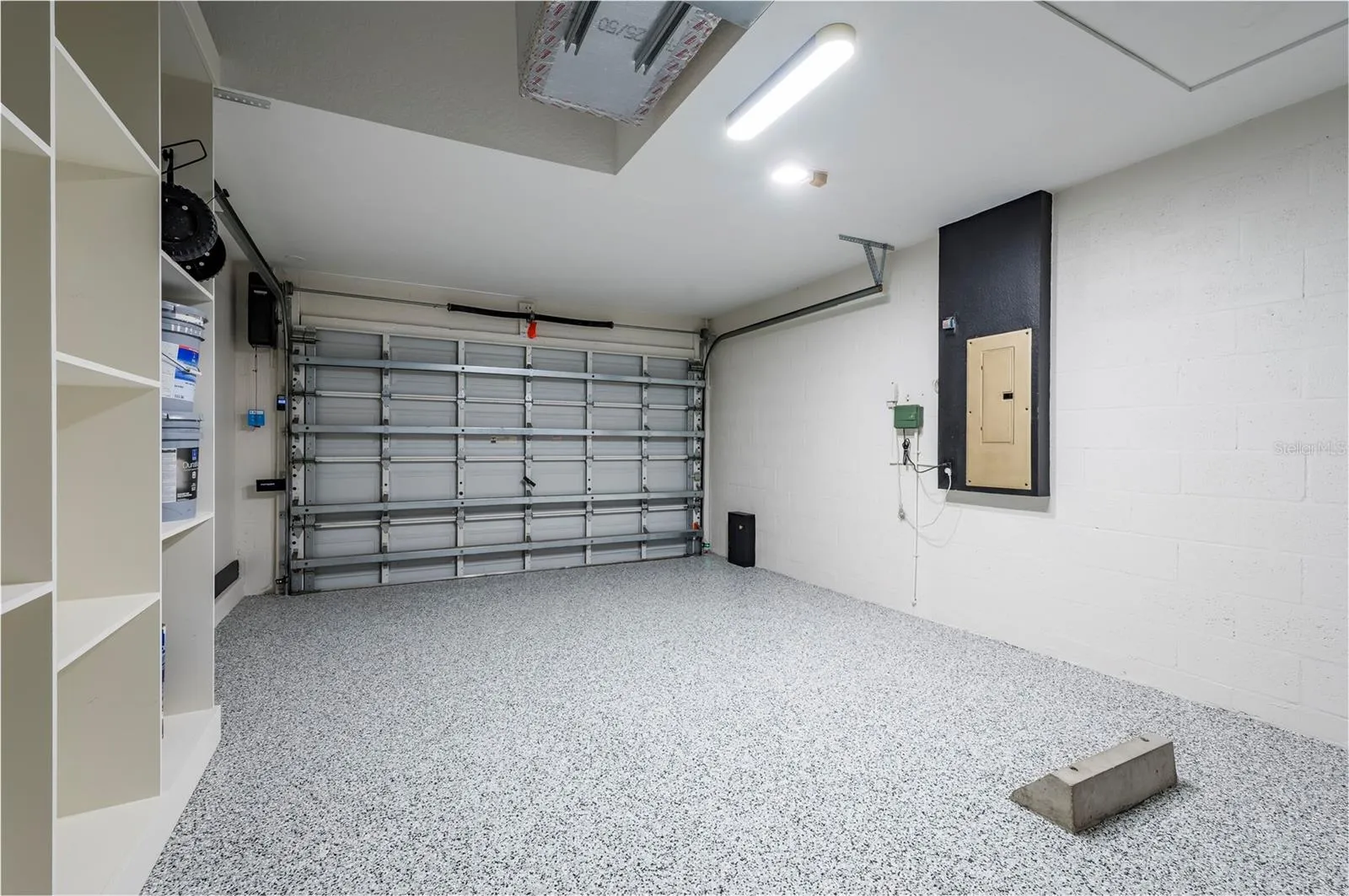 Garage View-Epoxy Floor