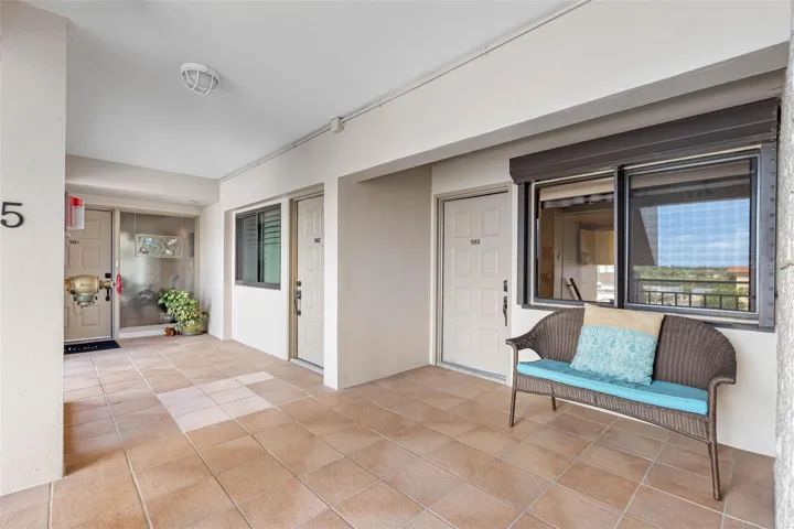 ... This Executive Townhouse Style Condo Enjoys An Upper Level Guest Suite That Can Be Accessed From 5th Floor Landing or Interior Stairs from the 4th Flooro Main Level. Photo of the 5th Floor Access.
