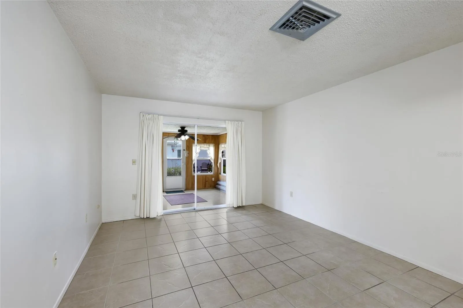 Living Room,