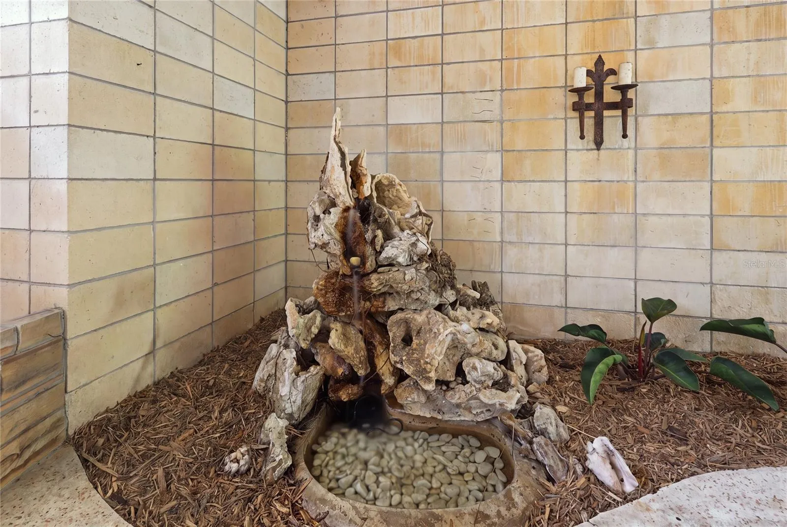 Lanai Water feature
