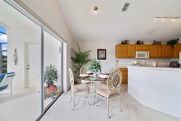 Breakfast nook
