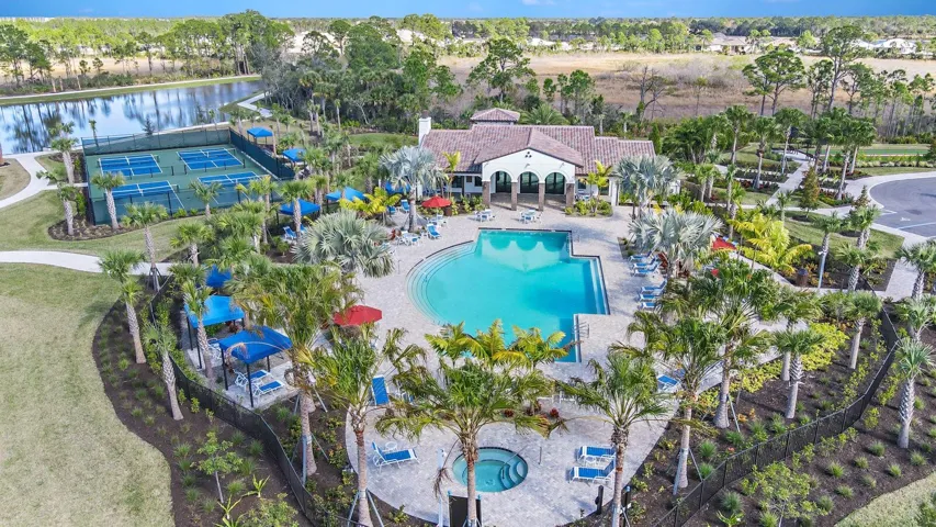 Clubhouse, Community Pool, and Amentities