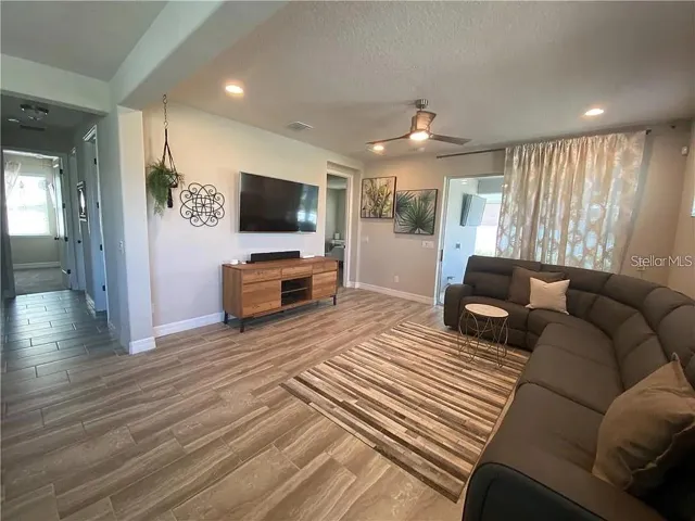 Living Room &amp; Hallway