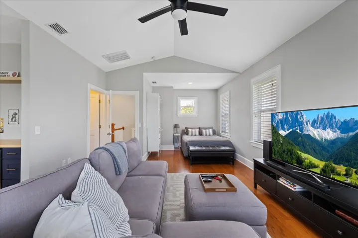 Bonus Room
