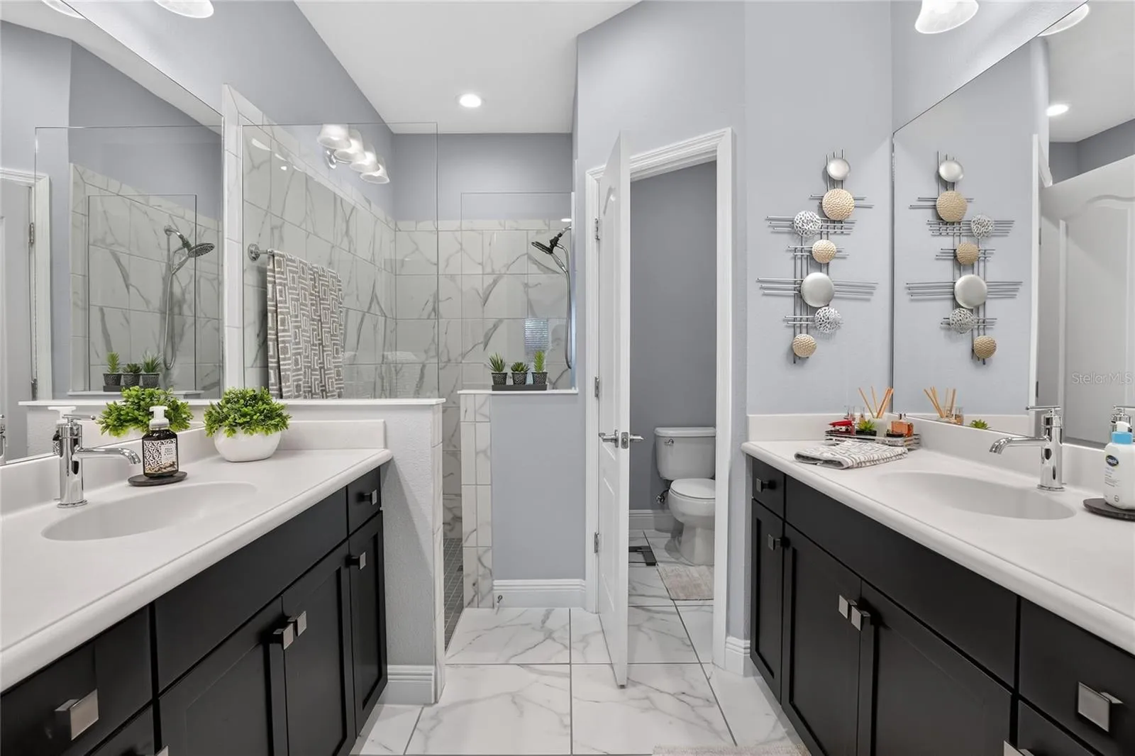 dual vanities