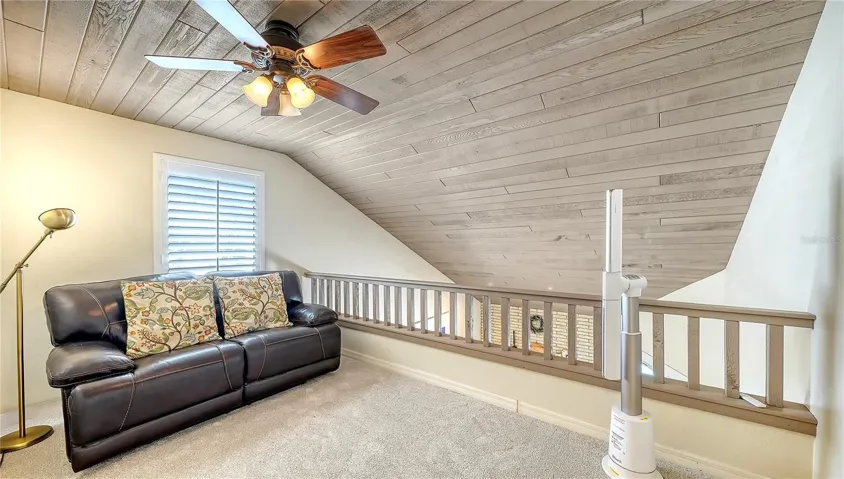 Loft area perfect for sitting area or extra room for family and guests.