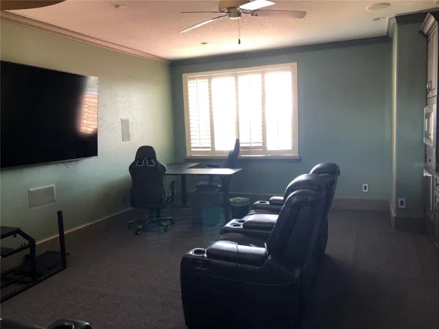 Game room/Bonus room