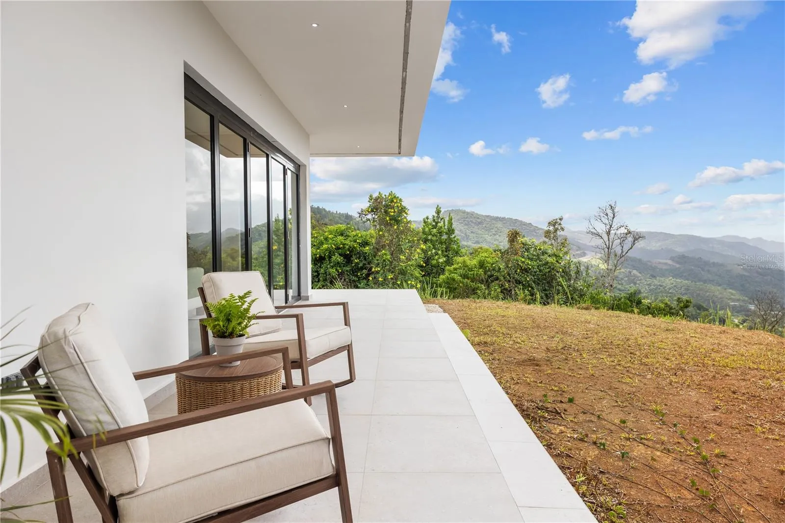 Cayey Bo. Sumido Propiedad Off-Grid 4 Cuerdas