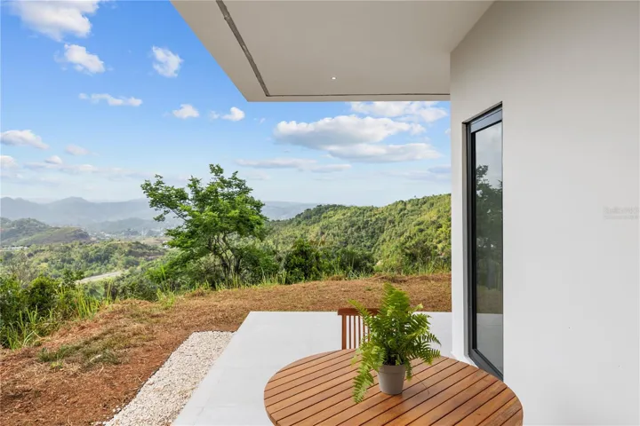 Cayey Bo. Sumido Propiedad Off-Grid 4 Cuerdas