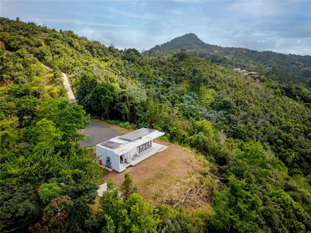 Cayey Bo. Sumido Propiedad Off-Grid 4 Cuerdas
