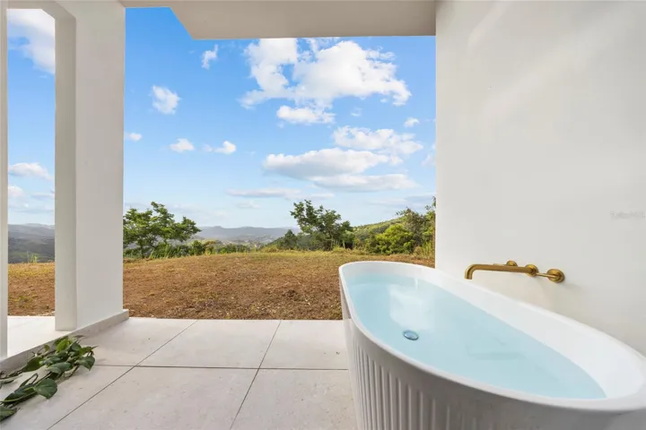 Cayey Bo. Sumido Propiedad Off-Grid 4 Cuerdas