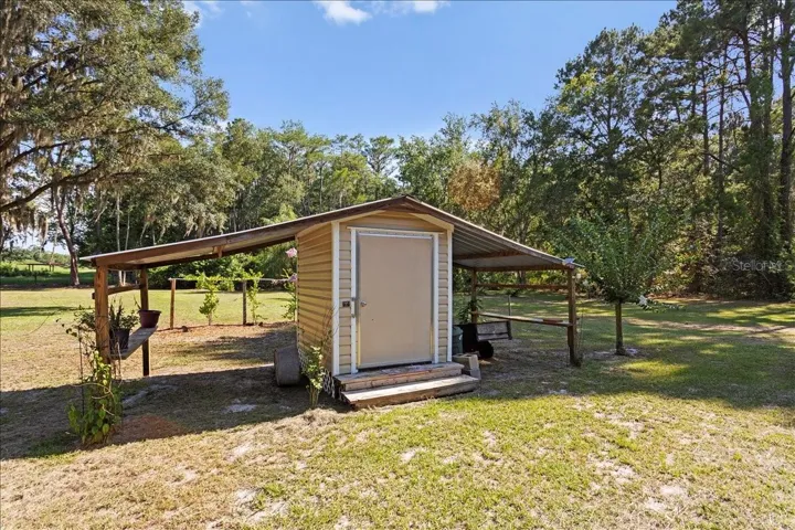 Shed