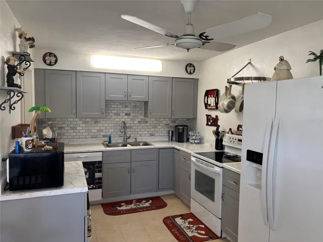 KITCHEN-NEWER CABINETS