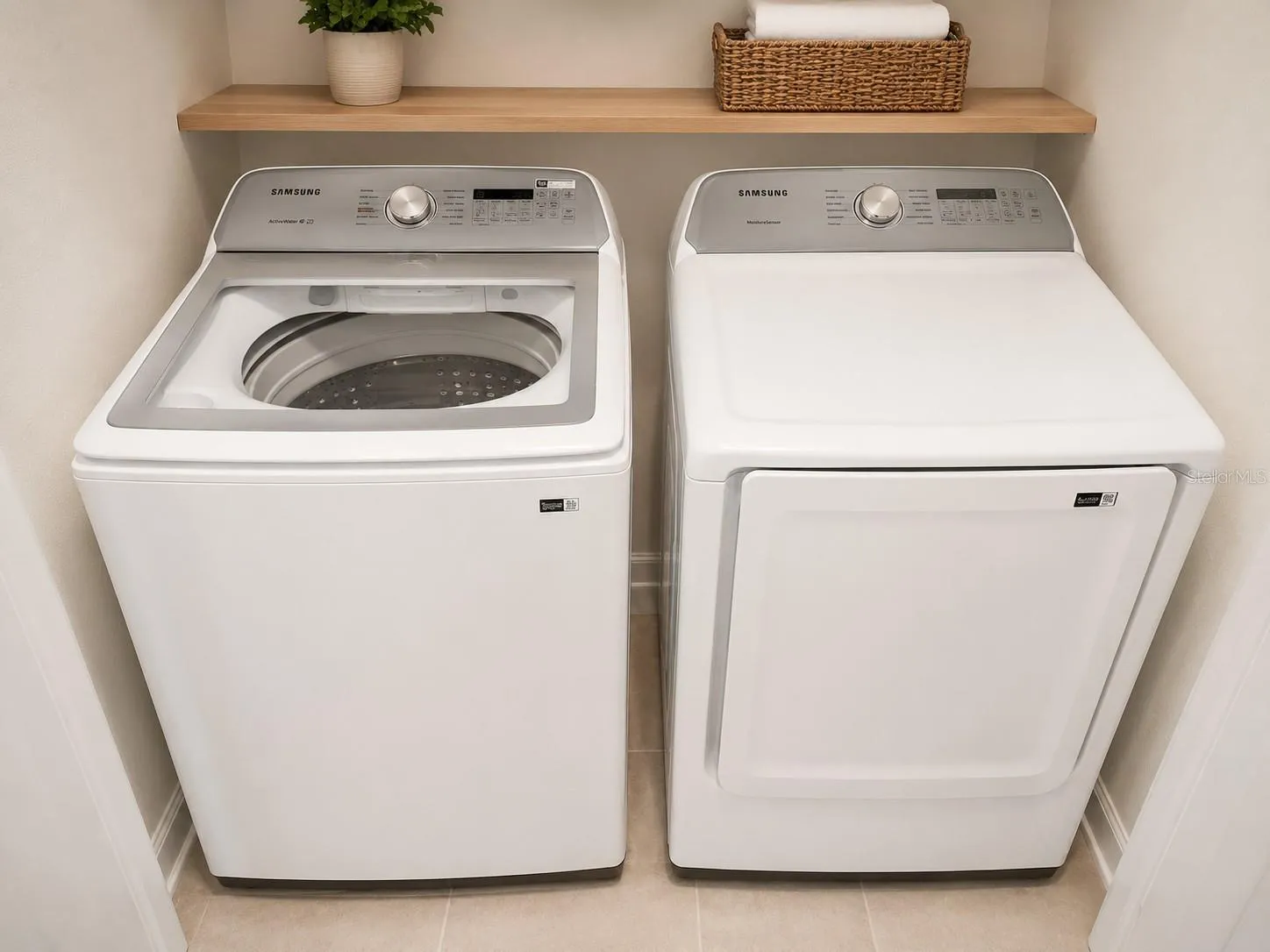 Washer and Dryer Included