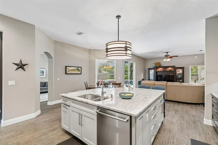 Imagine the spread you could showcase on this island during parties and holiday events.