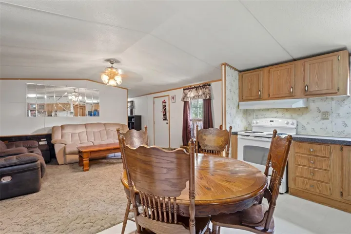Virtually decluttered Dining Room