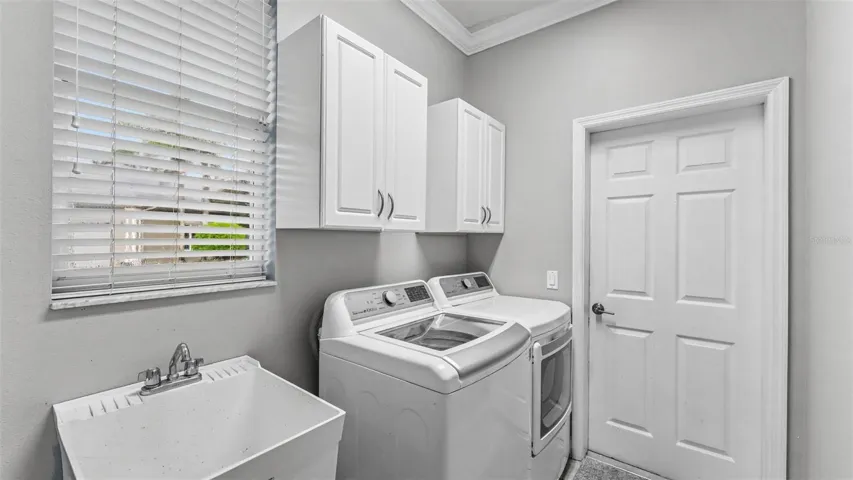 Main Floor Utility Room