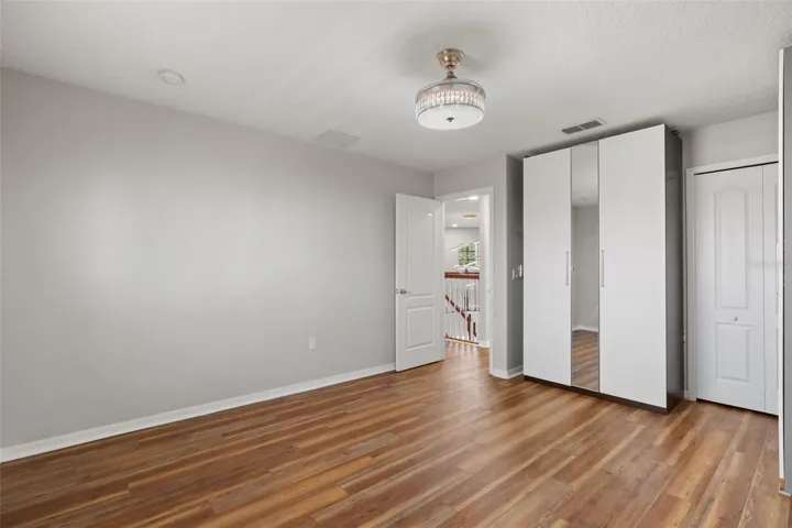 Upstairs bedroom 4