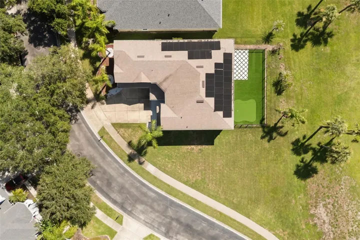 Oversized corner lot