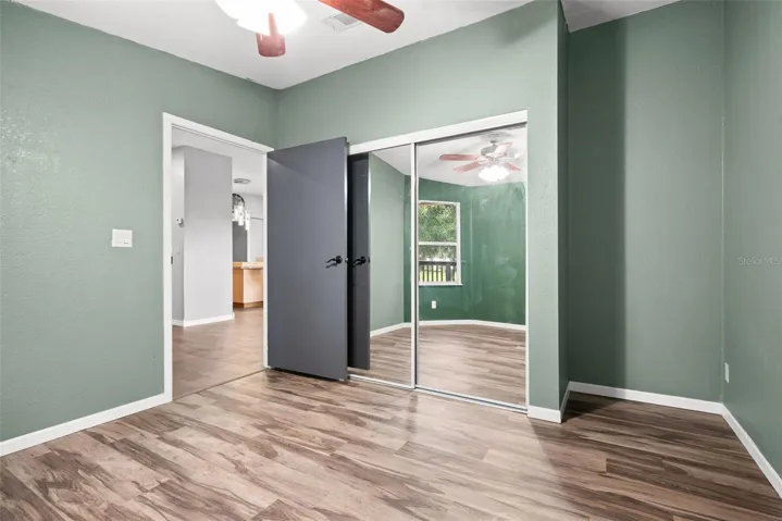 Guest bedroom 1