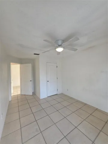 rear (second) bedroom