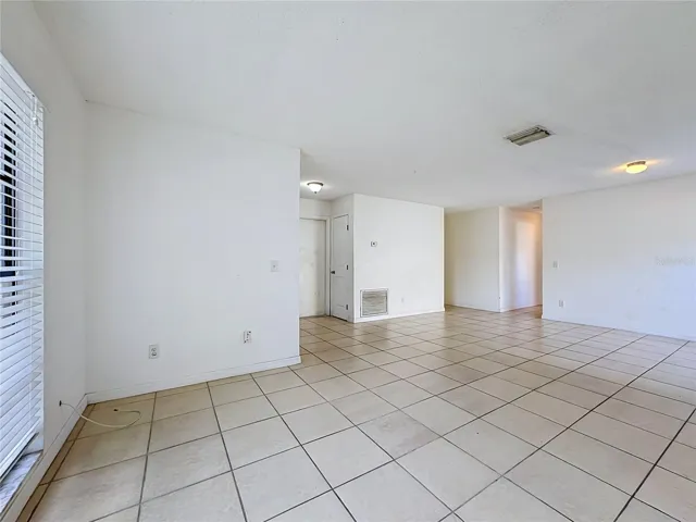 great room nook ooking toward bedroom hallway & kitchen hallway