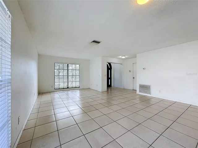 great room looking toward foyer