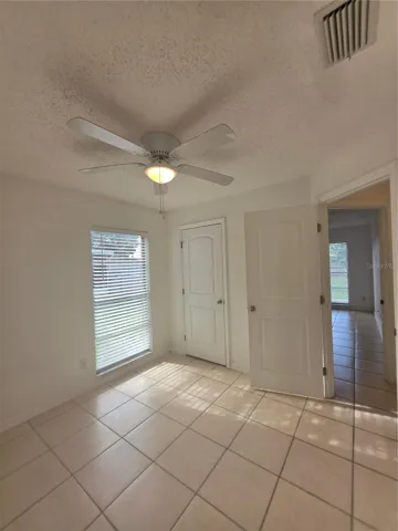 middle (fourth) bedroom