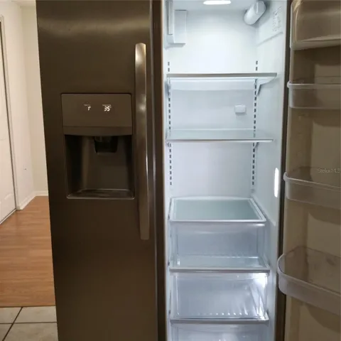 Clean Fridge
