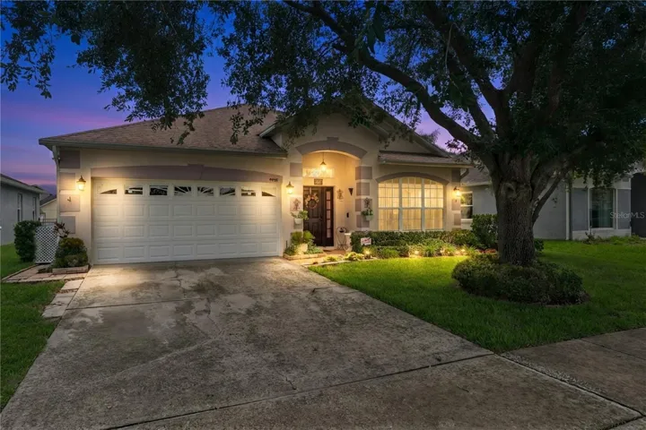 9955 Medallion Bluff Ln