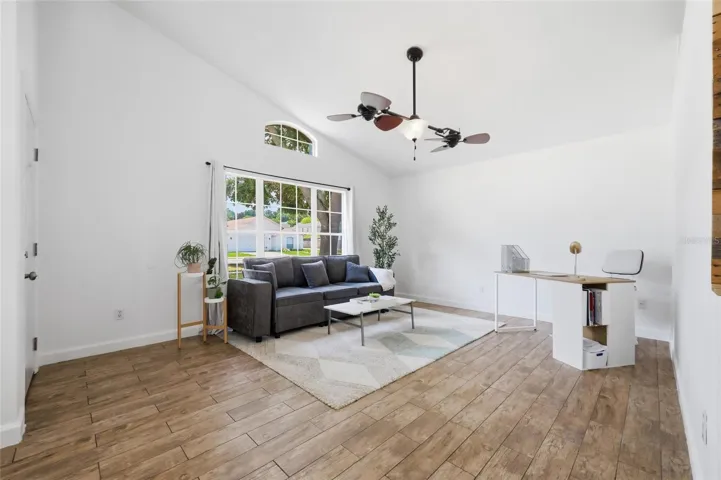 Front Flex Room