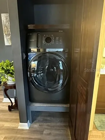 Washer/Dryer Combo Unit