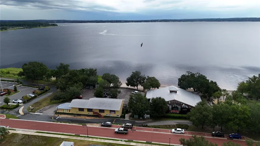 Restaurant on the water