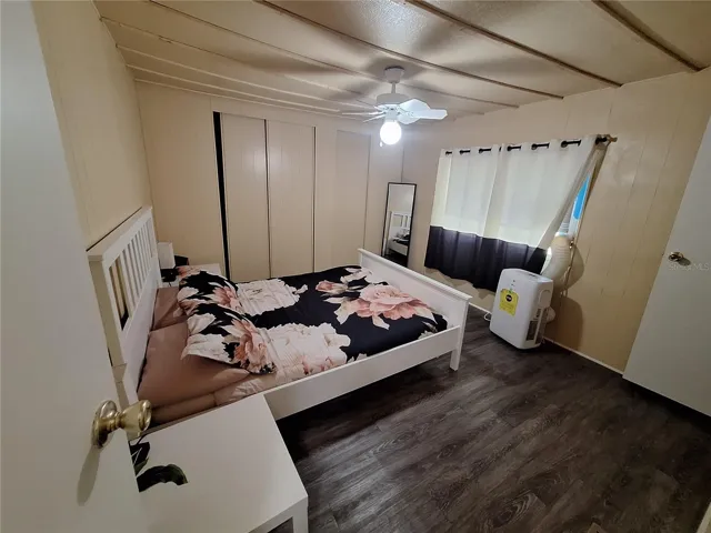 Master Bed rm