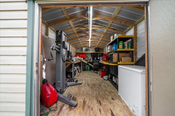 Shed w/ Electric