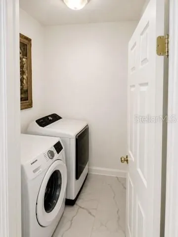 Laundry Rm
