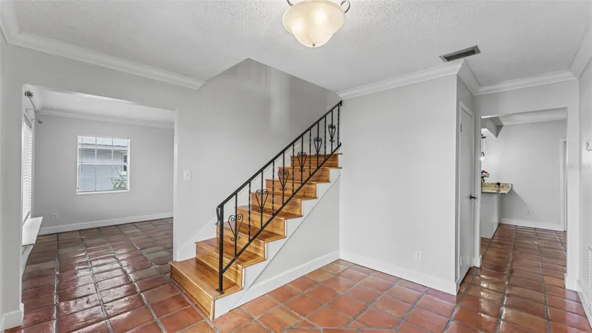 LivingRoom/Stairs/Kitchen