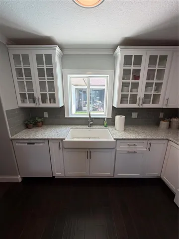 Kitchen sink
