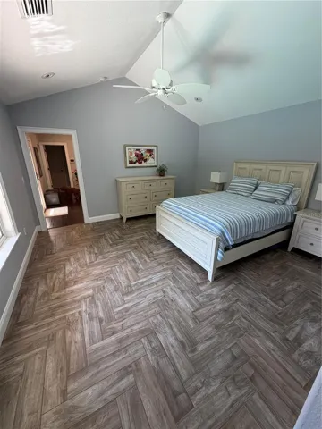 Primary bedroom2